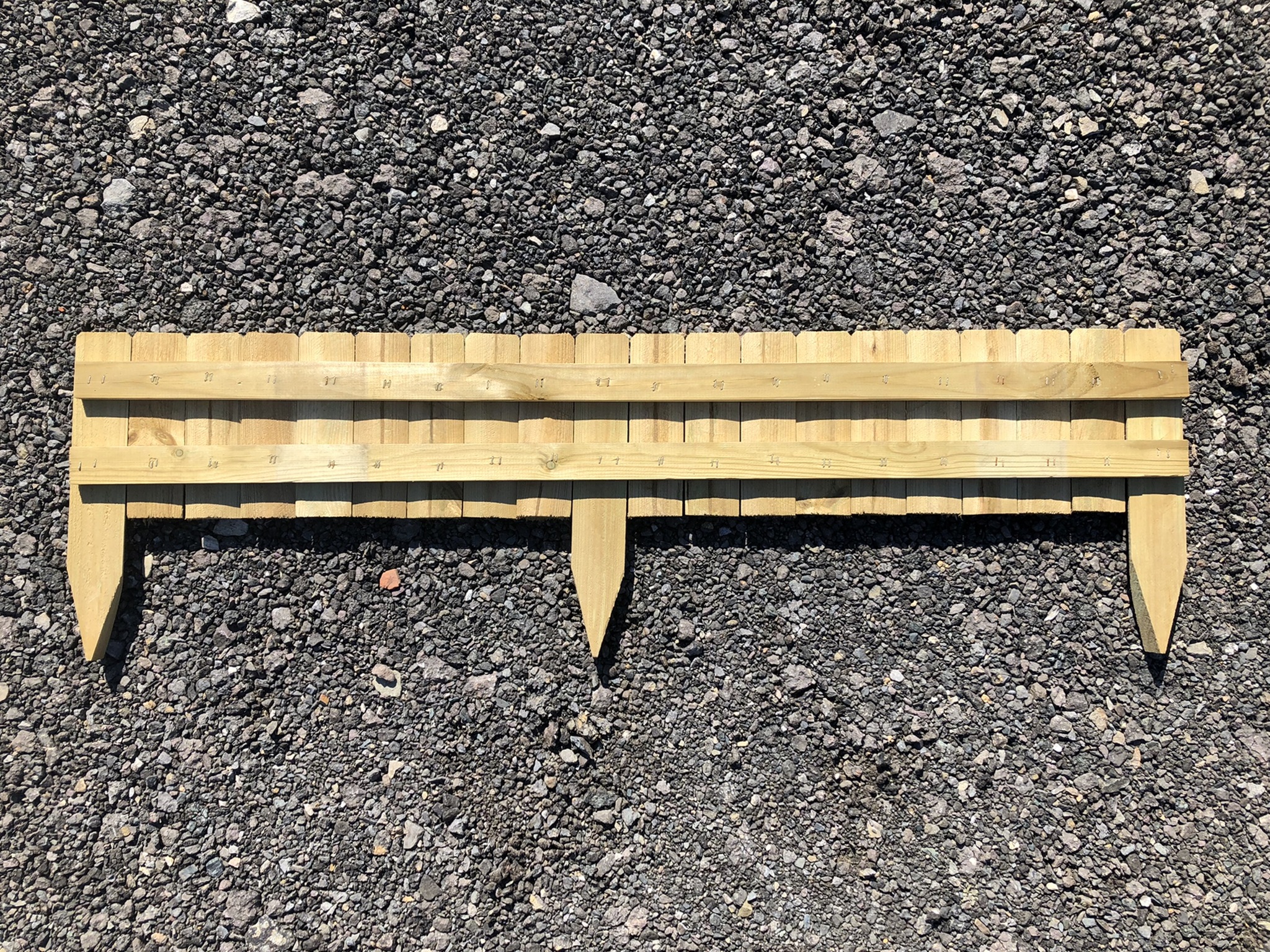 Ahşap çim ayırıcı 